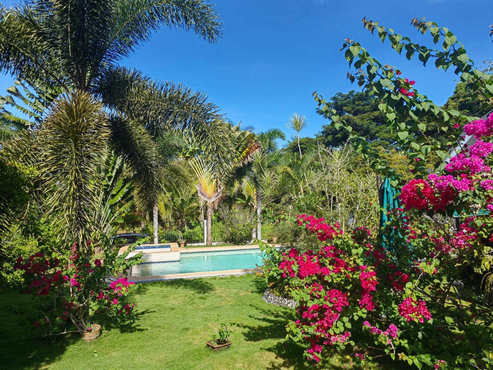 Garden Bungalows Resort Siquijor Εξωτερικό φωτογραφία